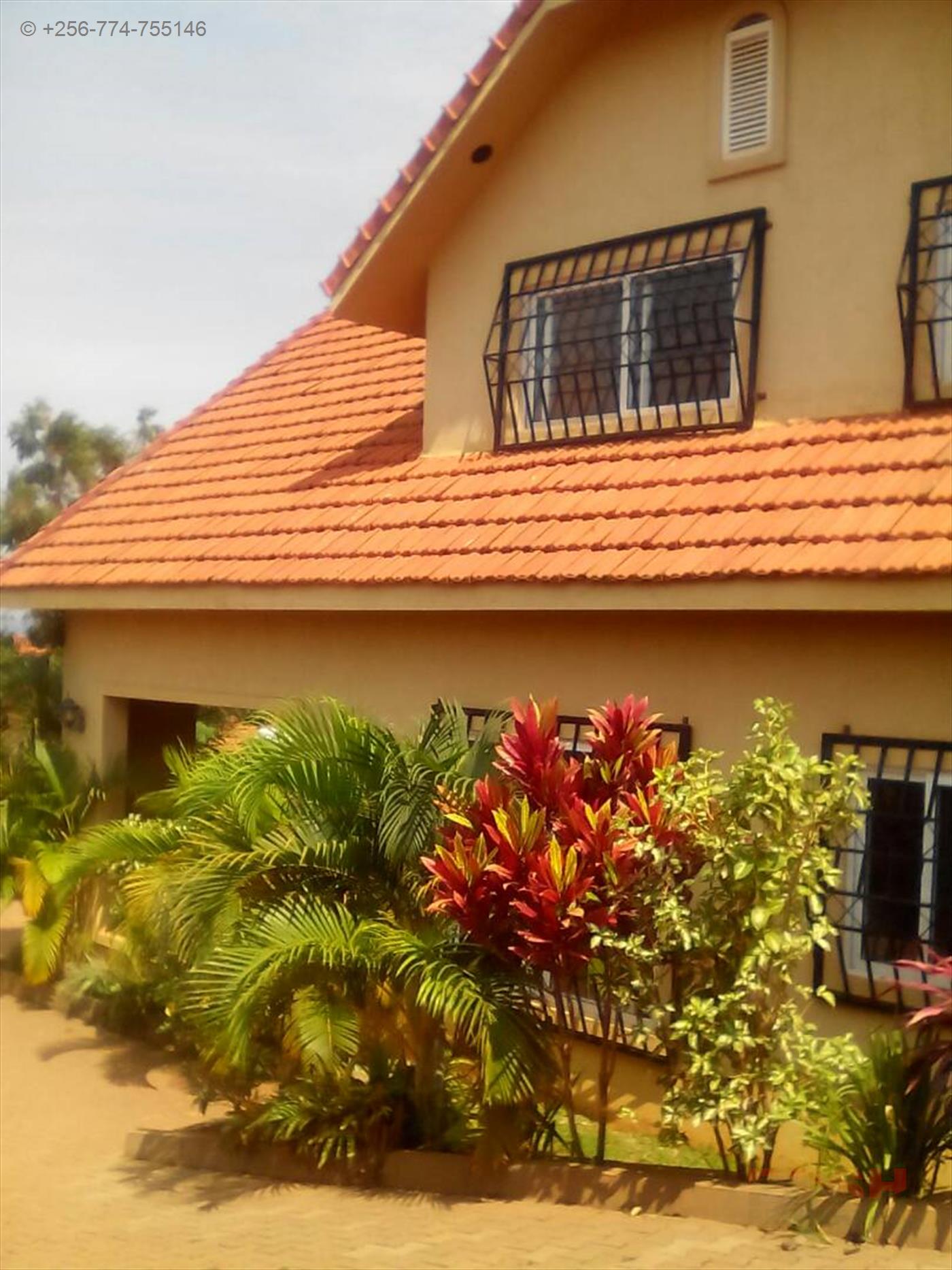 Mansion for sale in Lubowa Wakiso