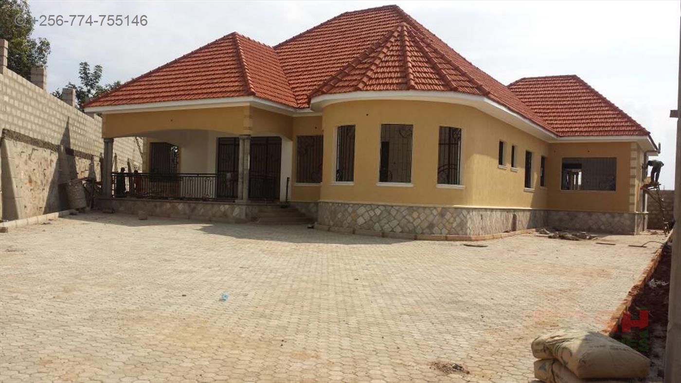 Bungalow for sale in Kira Wakiso