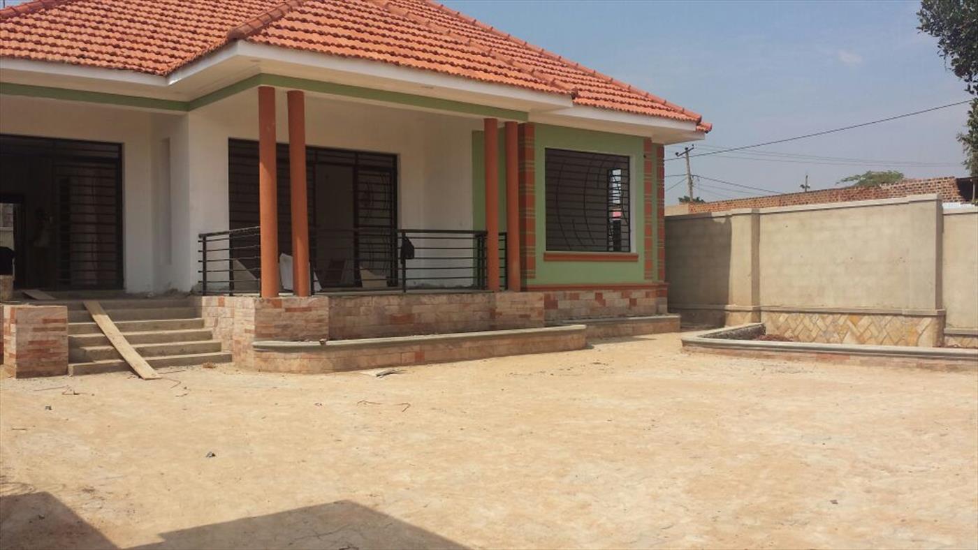 Bungalow for sale in Kira Wakiso