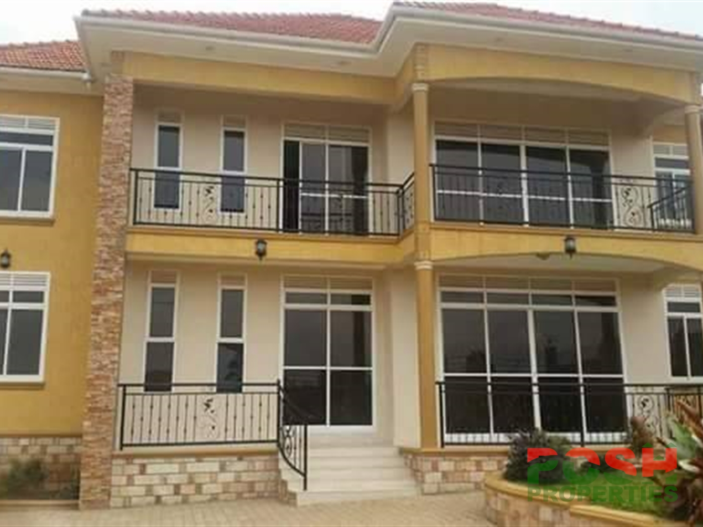 Mansion for rent in Kira Wakiso