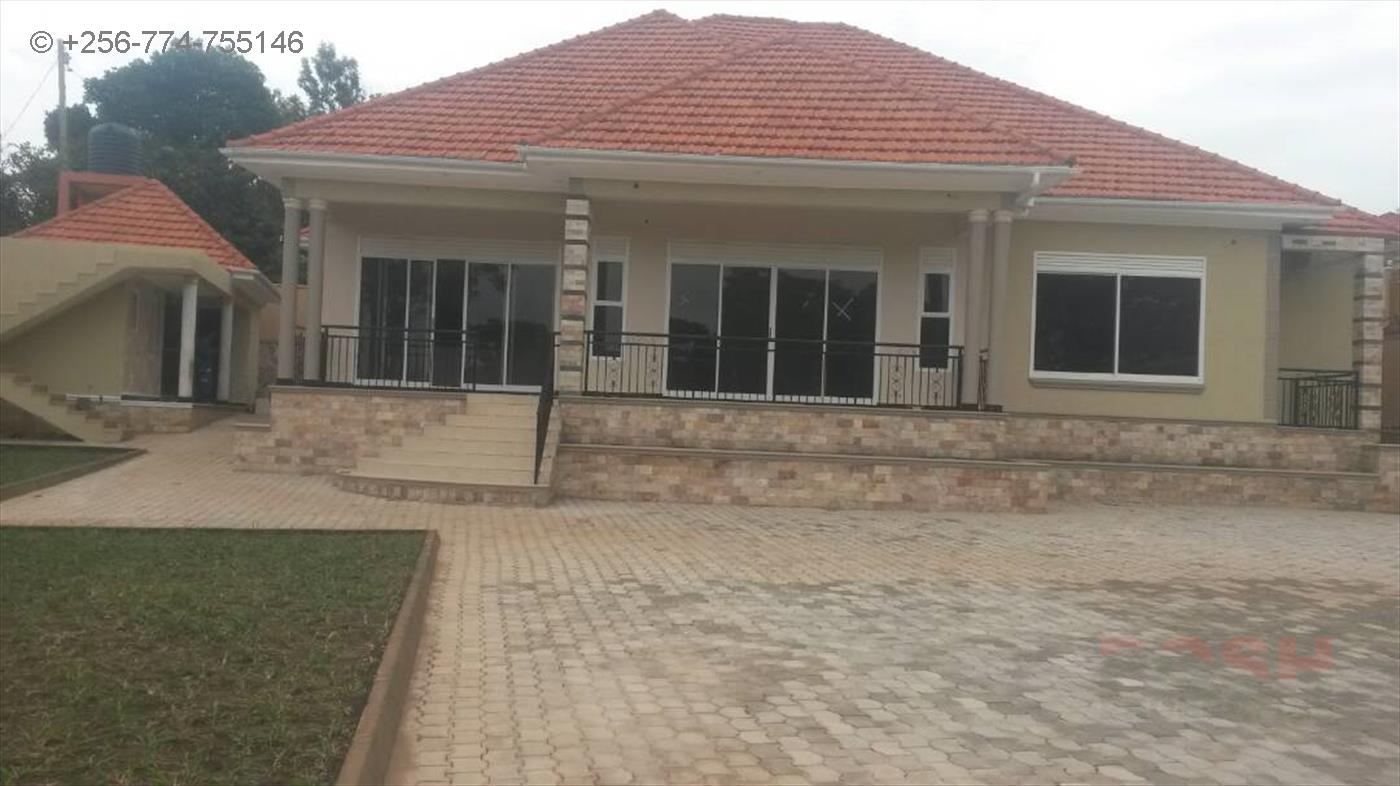 Bungalow for sale in Kitende Wakiso