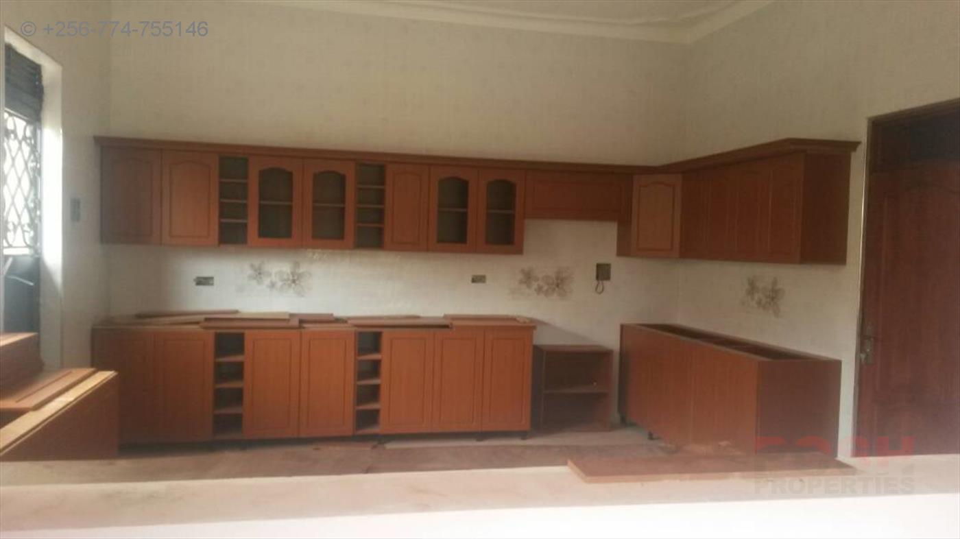 Bungalow for sale in Kitende Wakiso