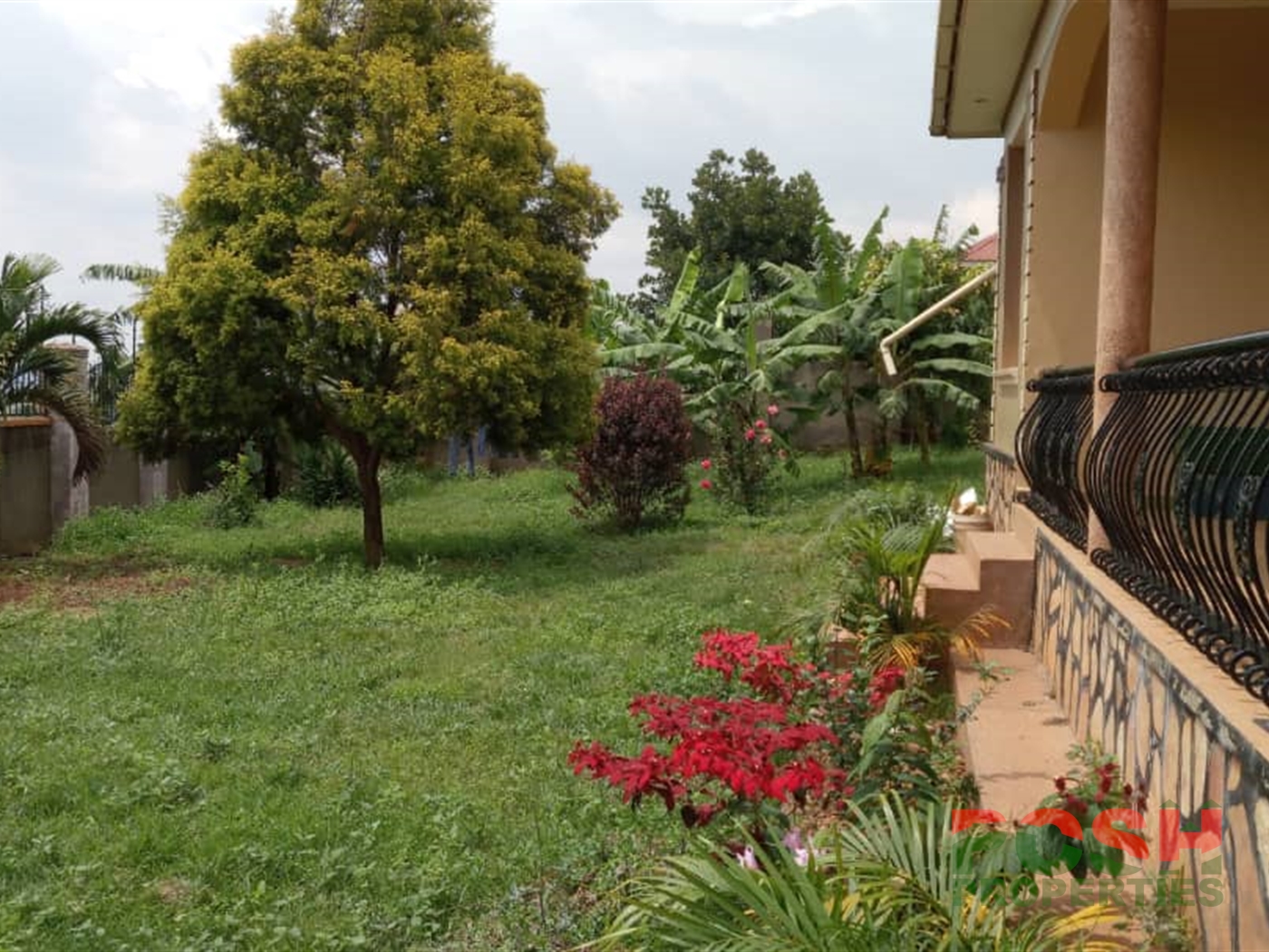 Bungalow for sale in Seguku Wakiso