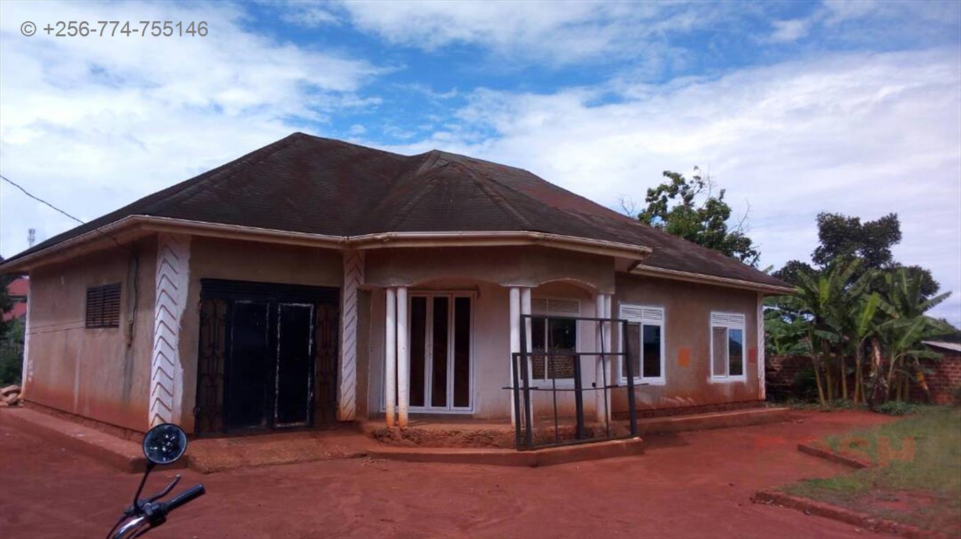 Bungalow for sale in Gayaza Wakiso