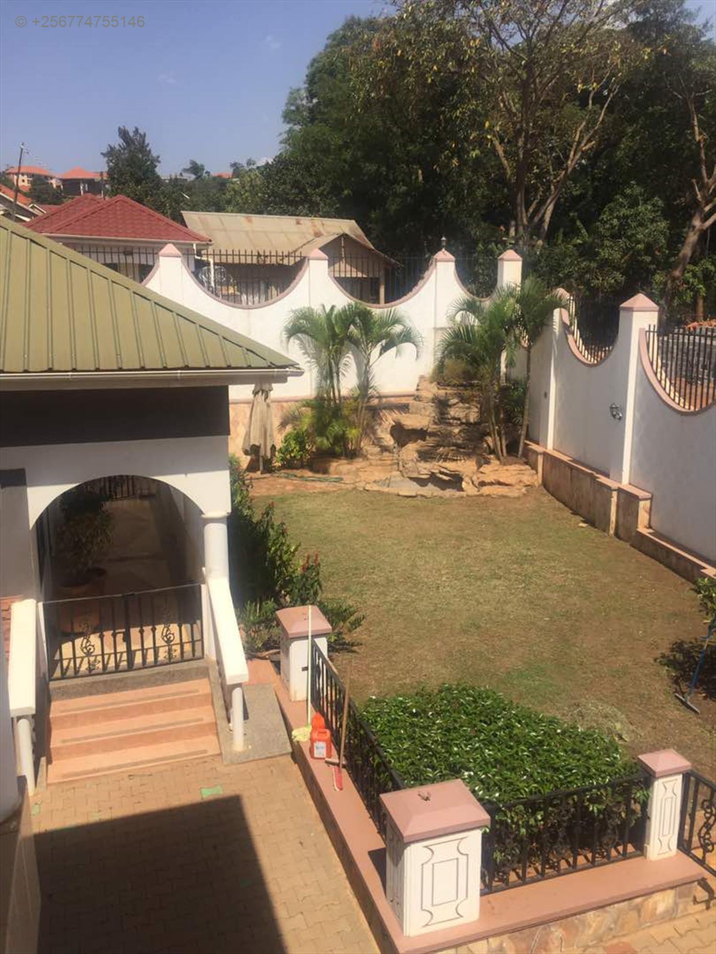 Mansion for sale in Munyonyo Kampala