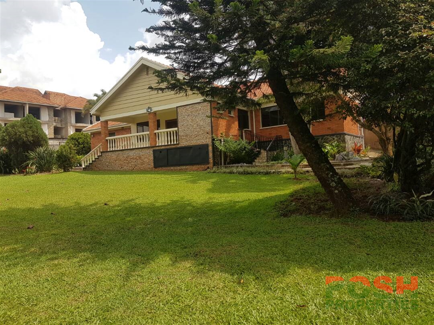 Bungalow for sale in Muyenga Kampala