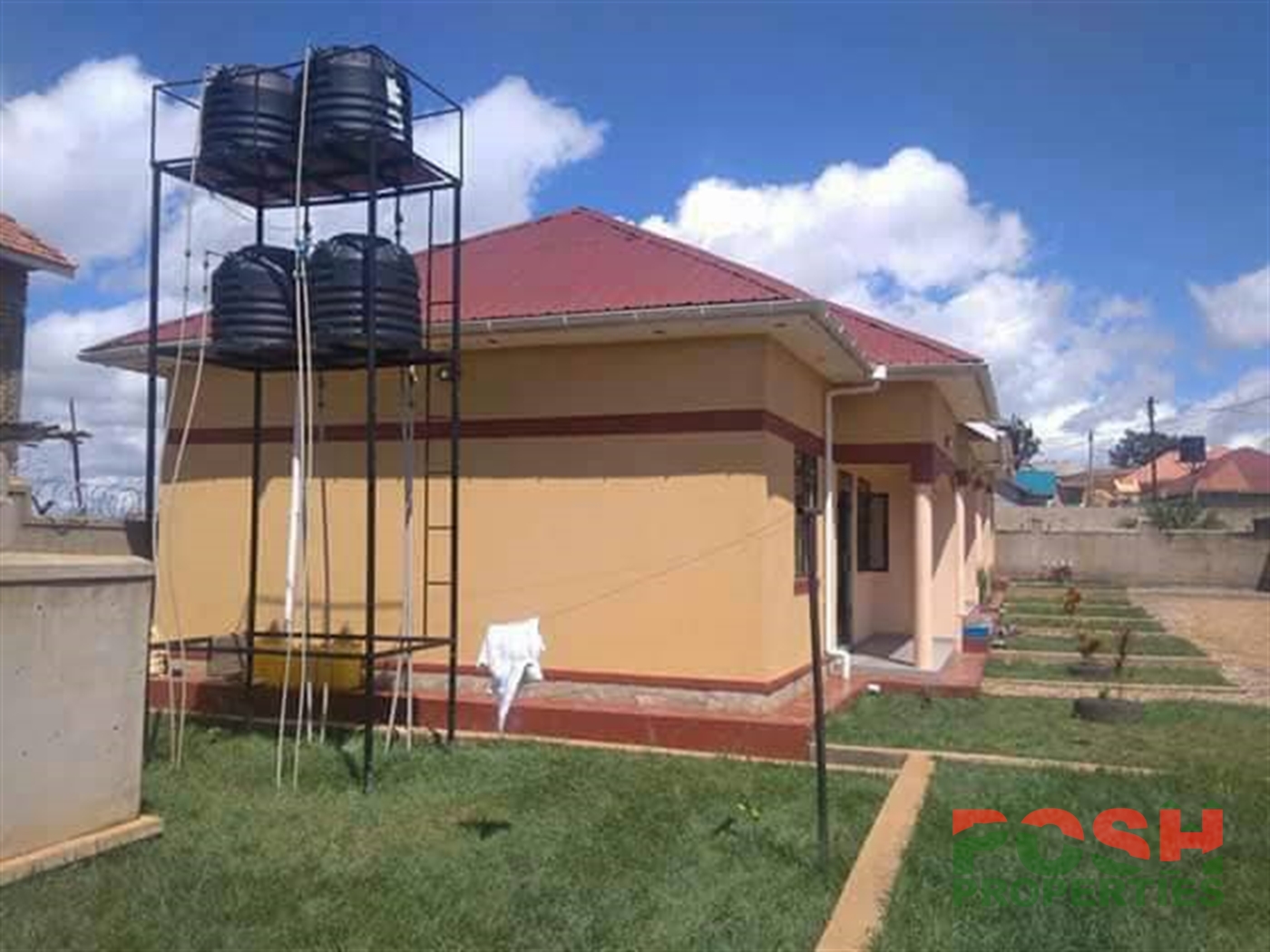 Semi Detached for sale in Bweyogerere Wakiso