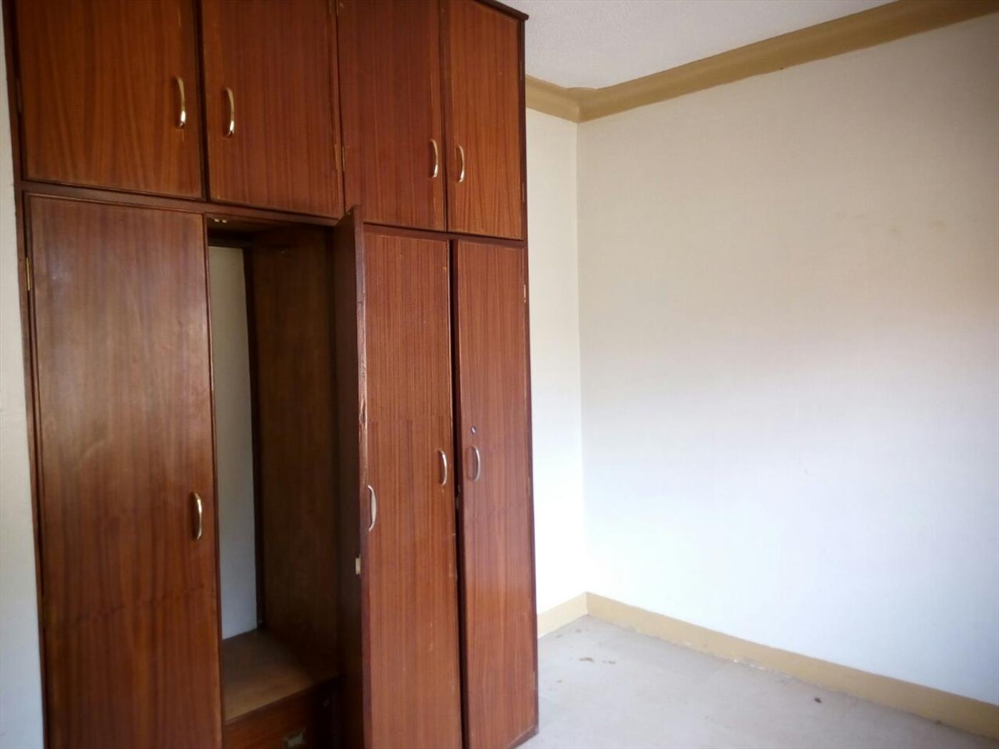 Bungalow for rent in Naalya Kampala