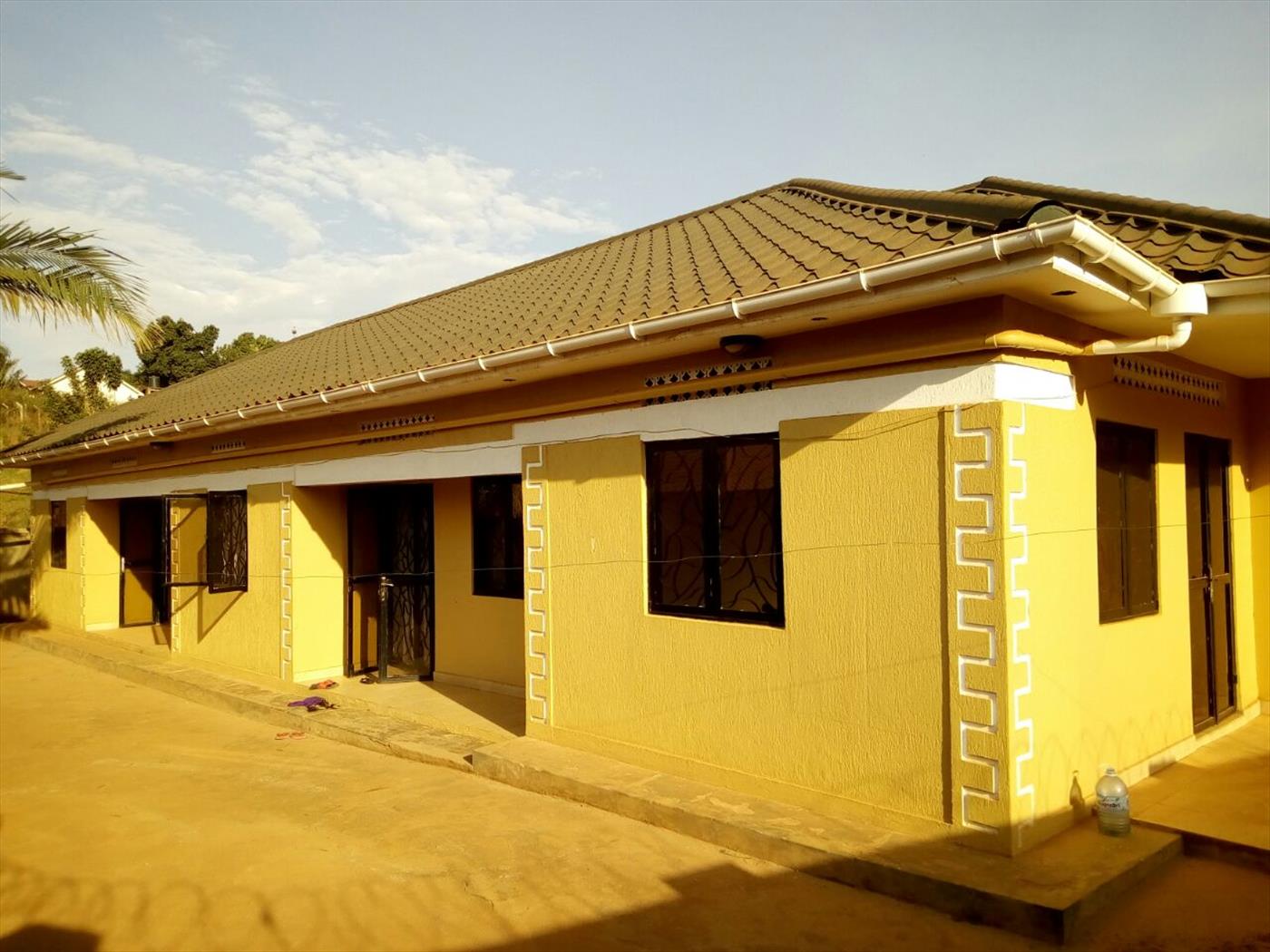 Semi Detached for rent in Naalya Kampala