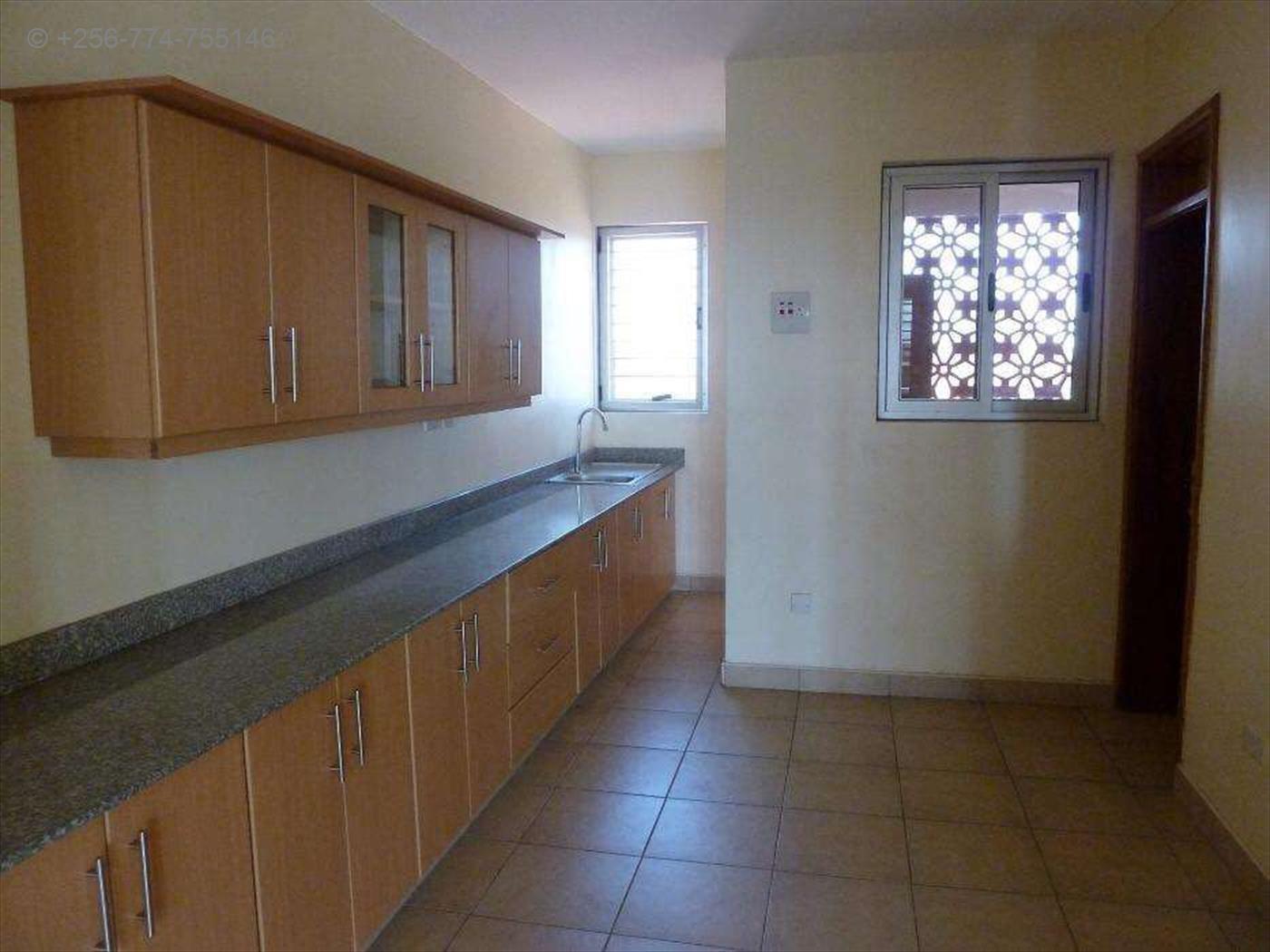 Apartment for rent in Kiwaatule Kampala