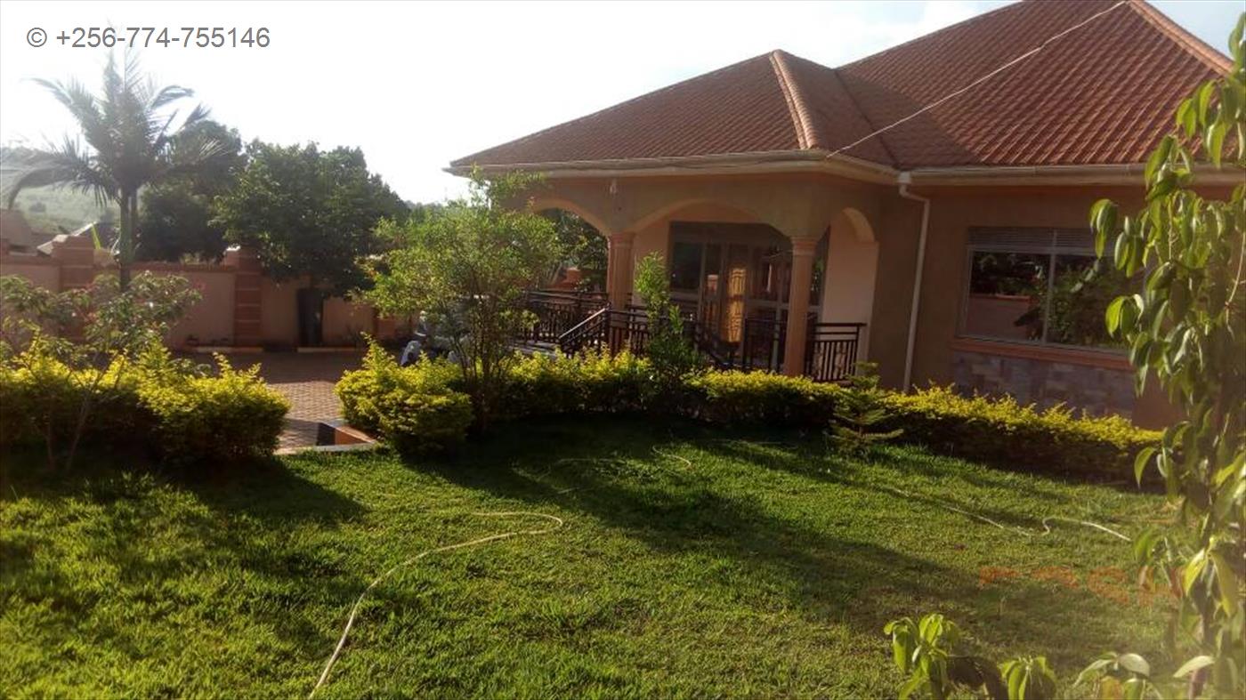 Bungalow for sale in Ndejje Wakiso