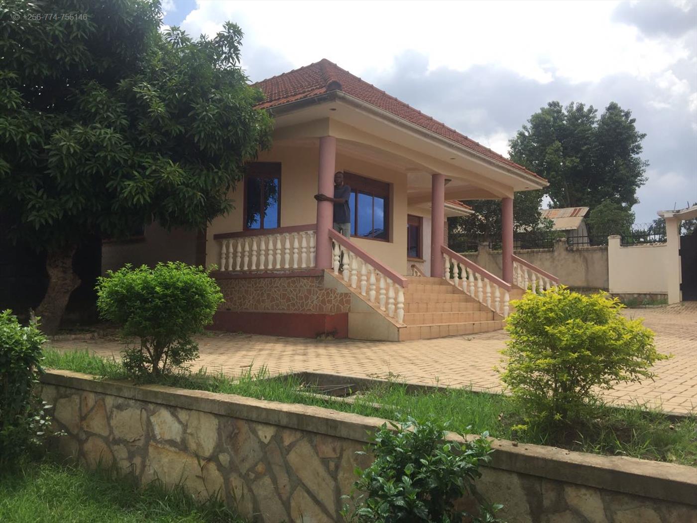 Bungalow for sale in Matugga Wakiso