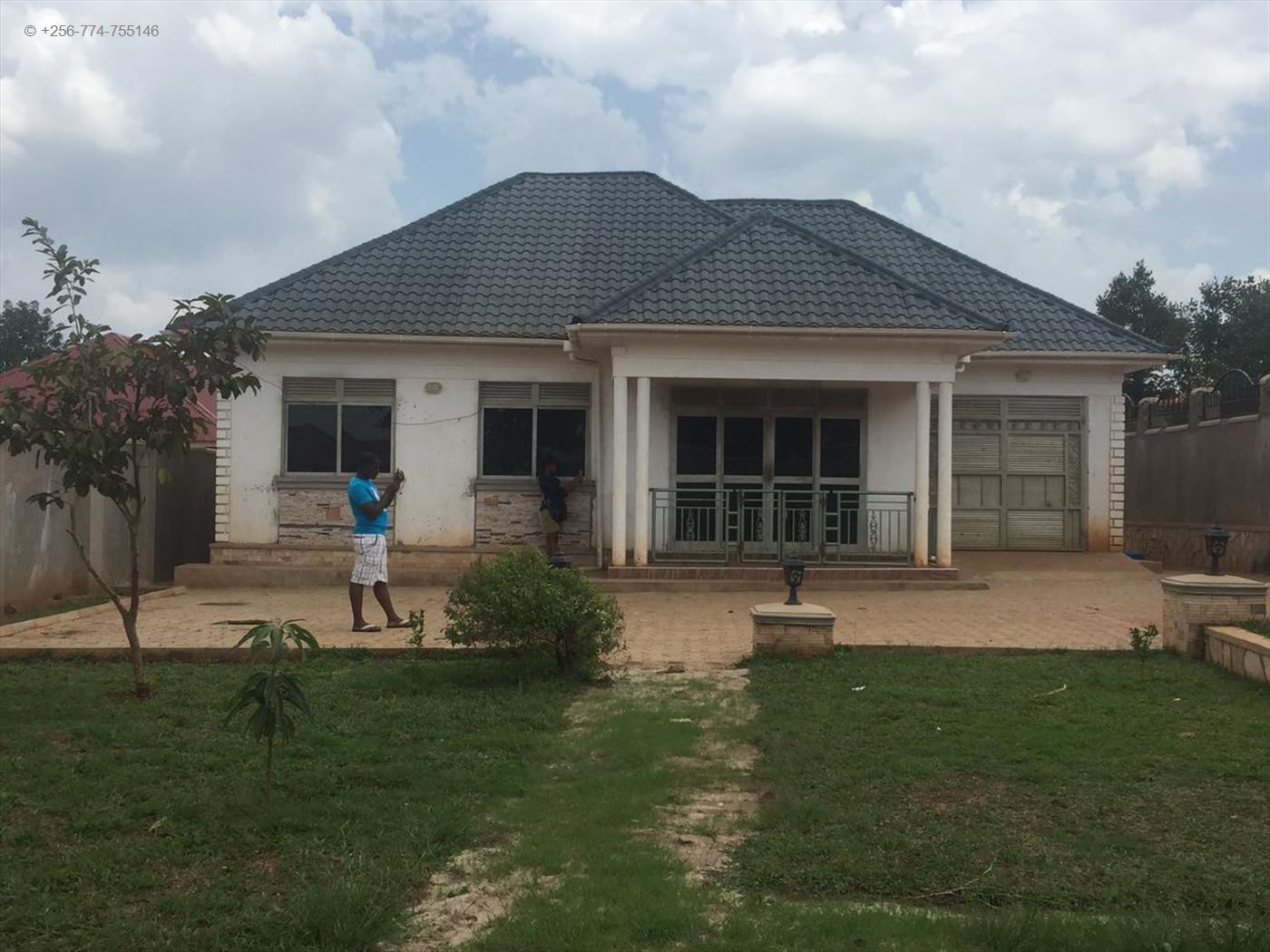 Bungalow for sale in Kagoma Wakiso