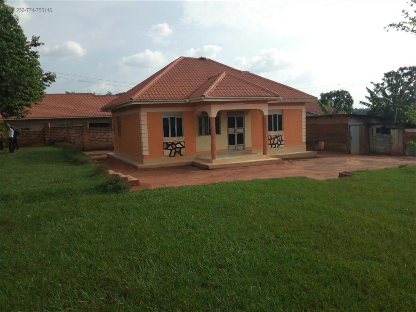 Bungalow for sale in Kasangati Wakiso