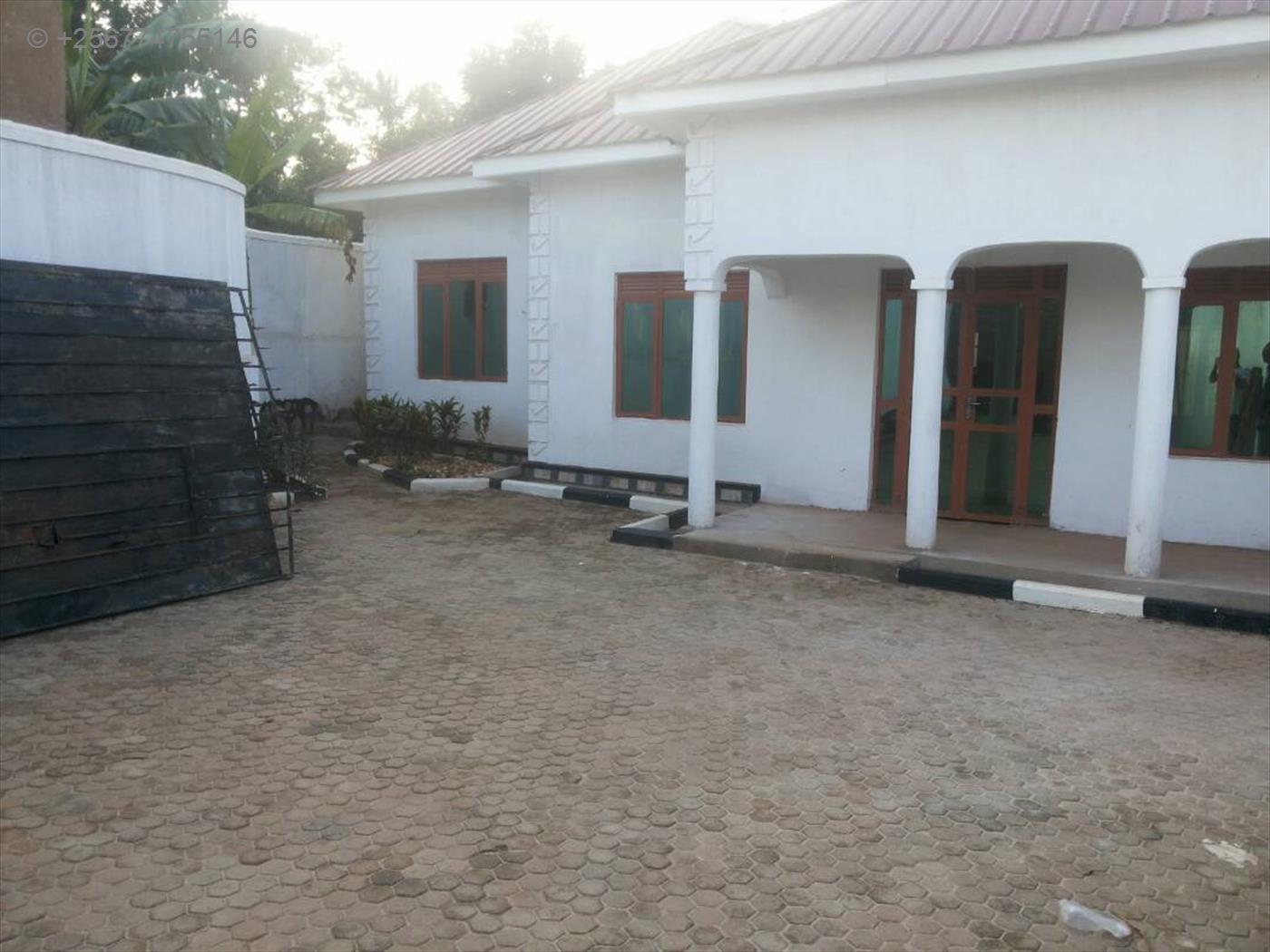 Bungalow for sale in Zana Wakiso