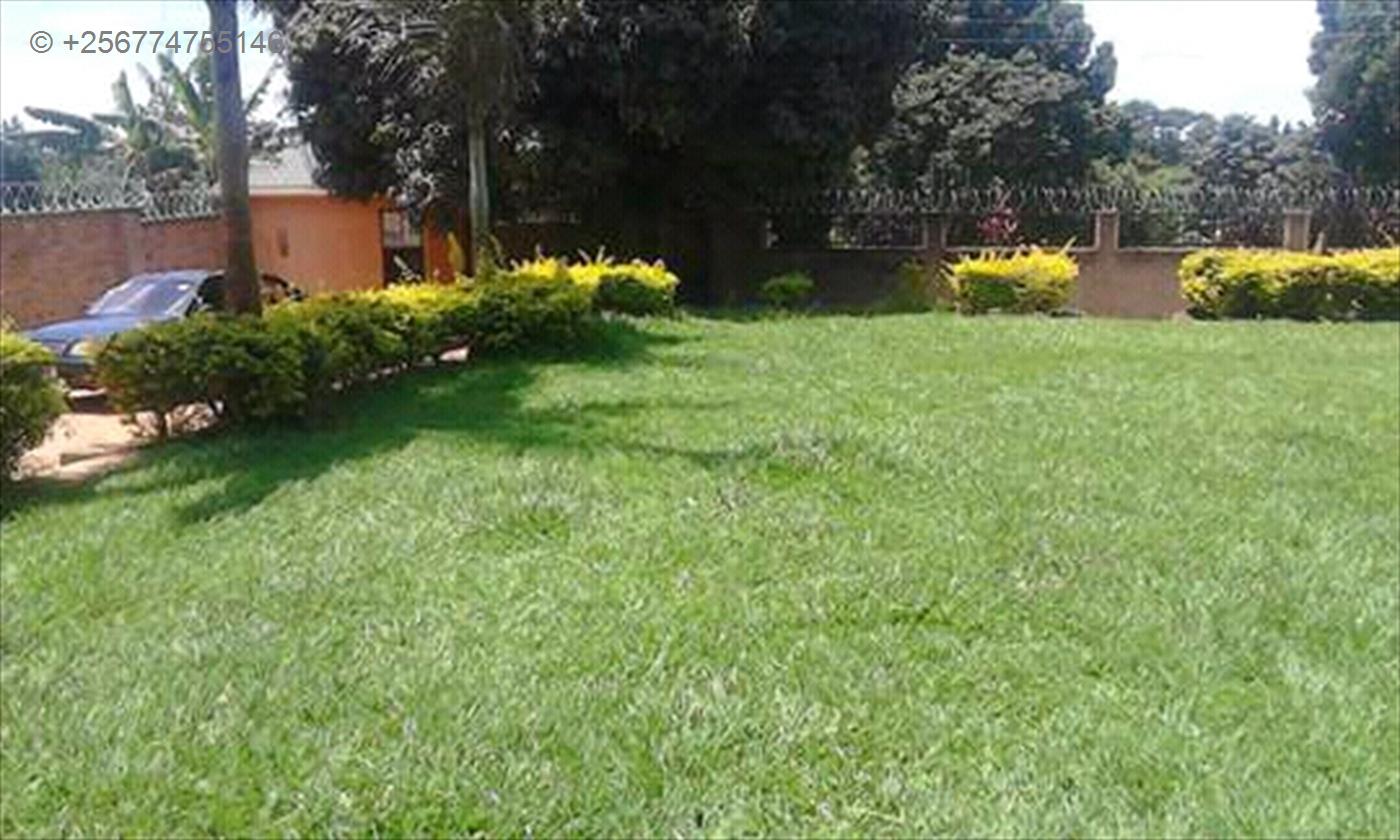 Mansion for sale in Garuga Wakiso