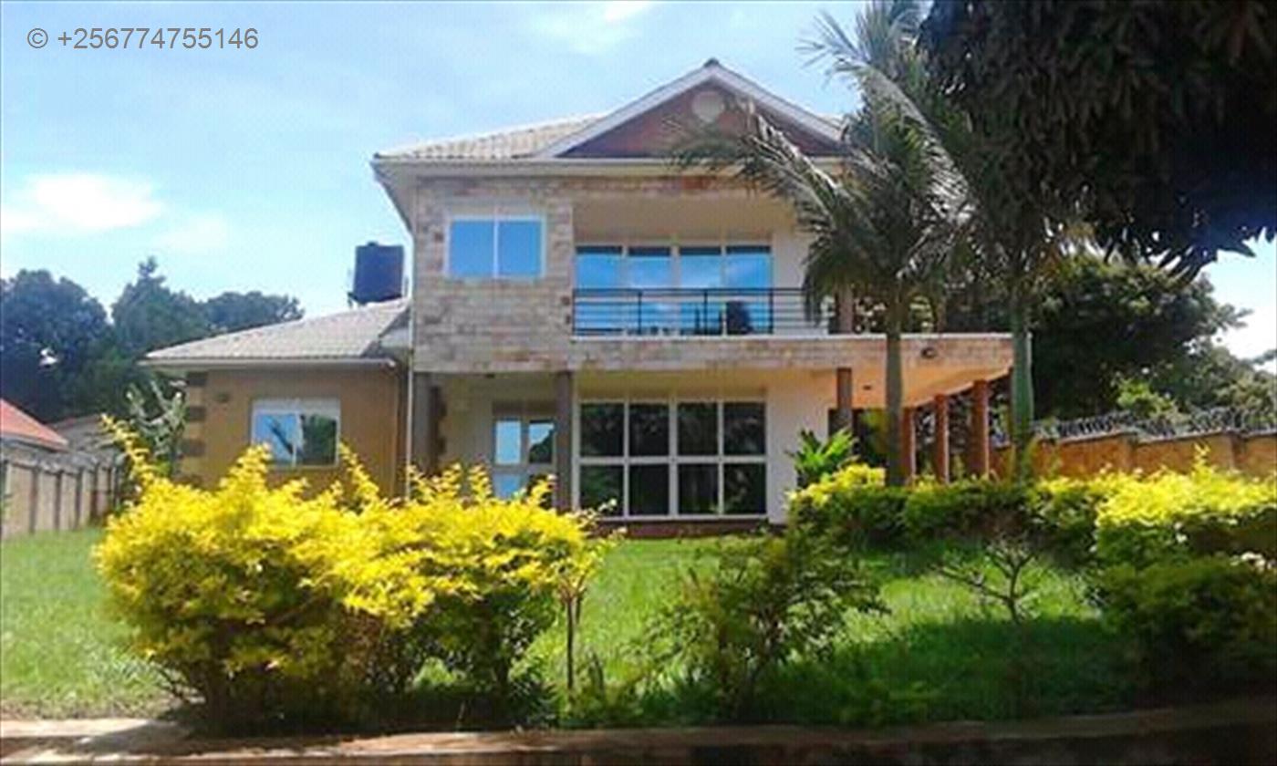 Mansion for sale in Garuga Wakiso