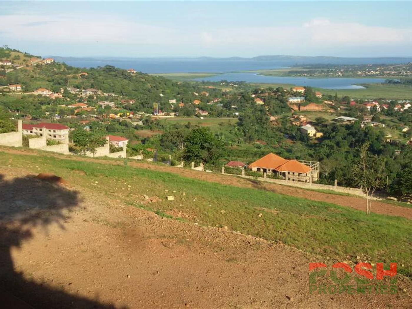 Mansion for rent in Bwebajja Wakiso