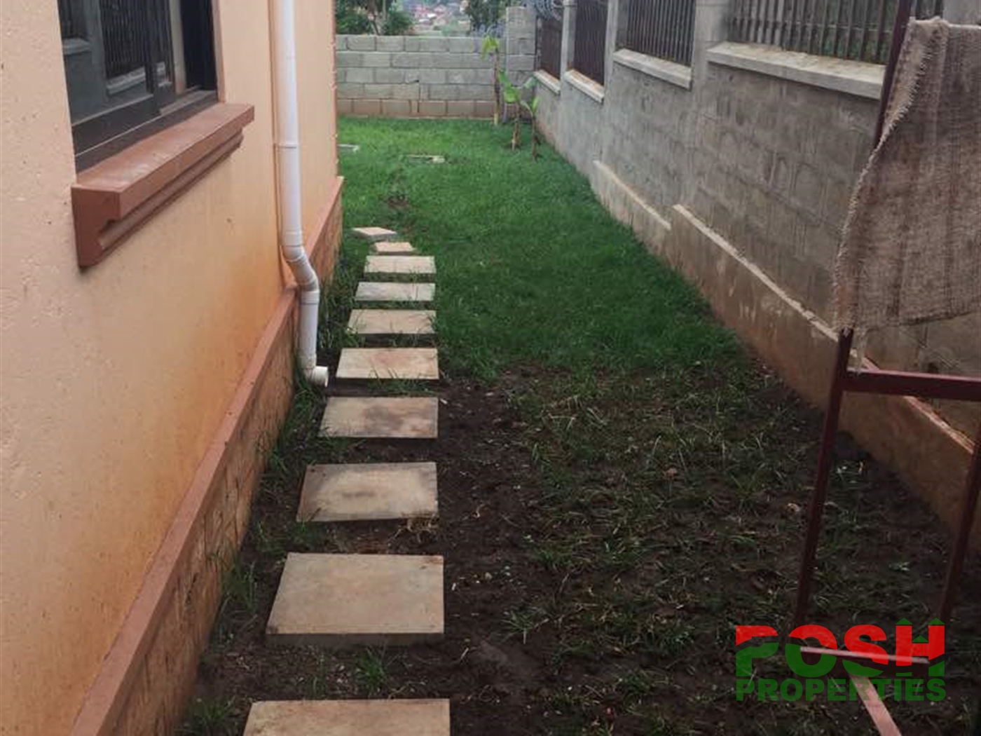 Bungalow for sale in Kyanja Wakiso