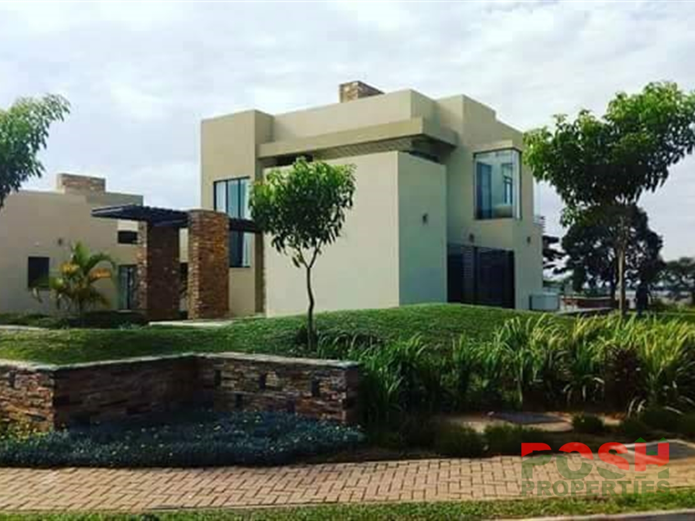 Mansion for sale in Garuga Wakiso