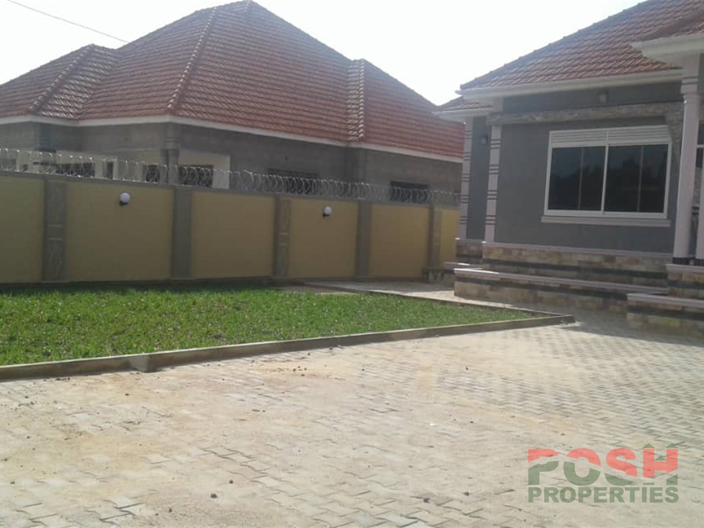 Bungalow for sale in Kitende Wakiso