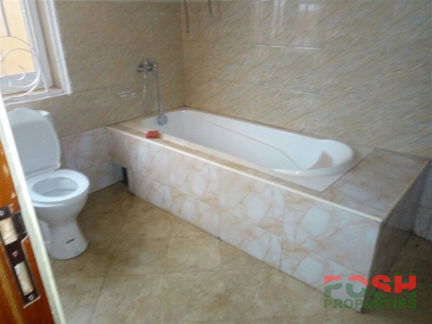 Apartment for rent in Kiwaatule Kampala