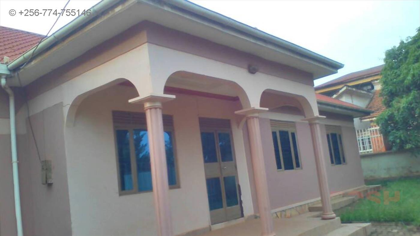 Bungalow for rent in Lweza Wakiso