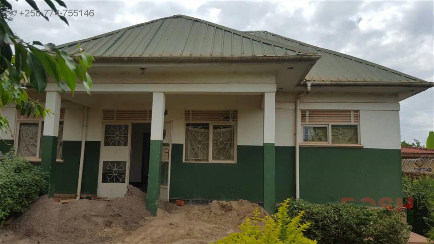 Bungalow for sale in Mpererwe Wakiso