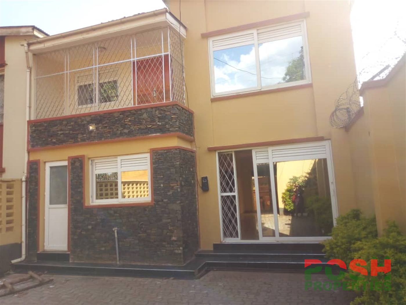 Town House for rent in Mengo Kampala