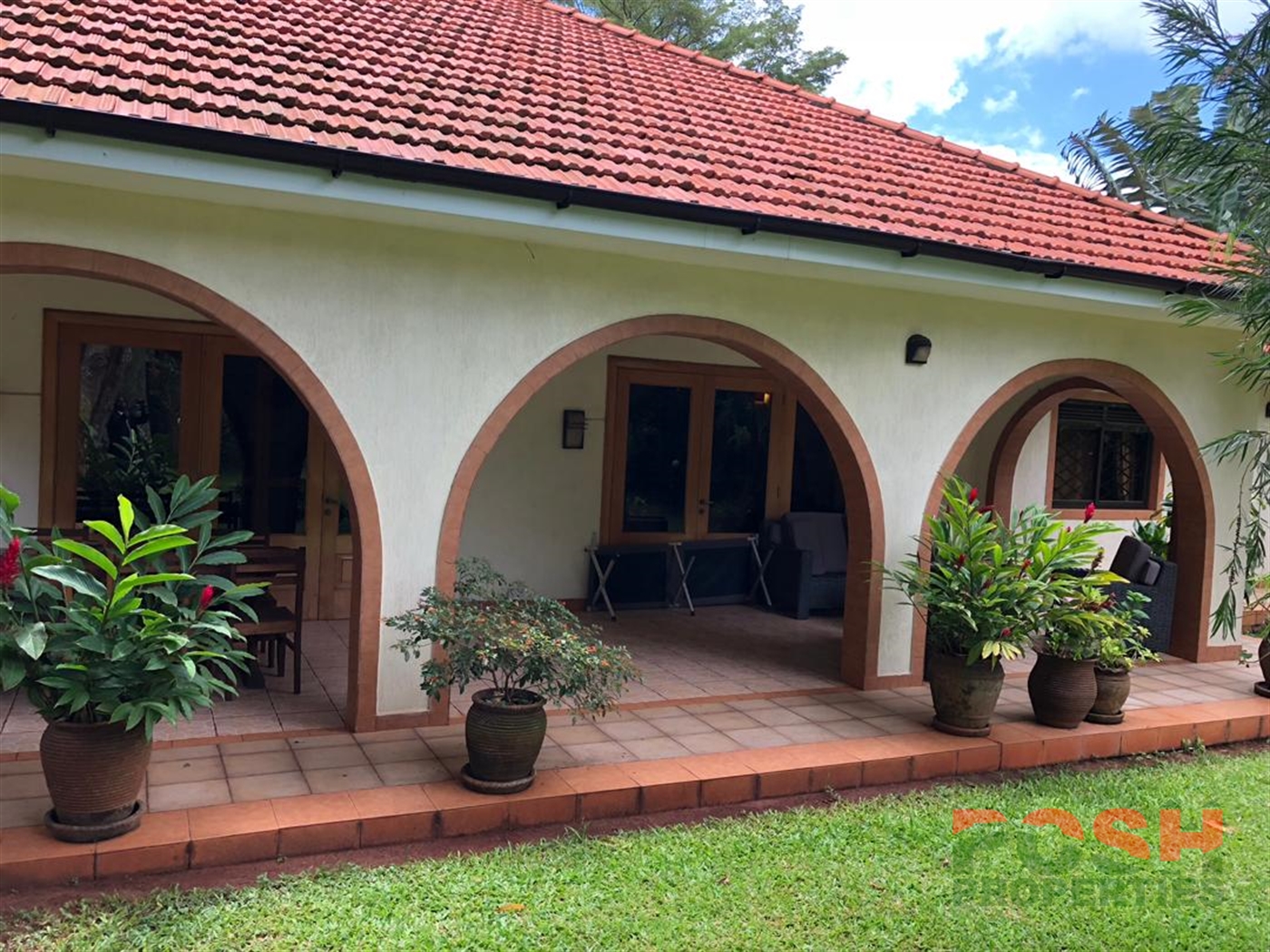 Bungalow for rent in Mbuya Kampala