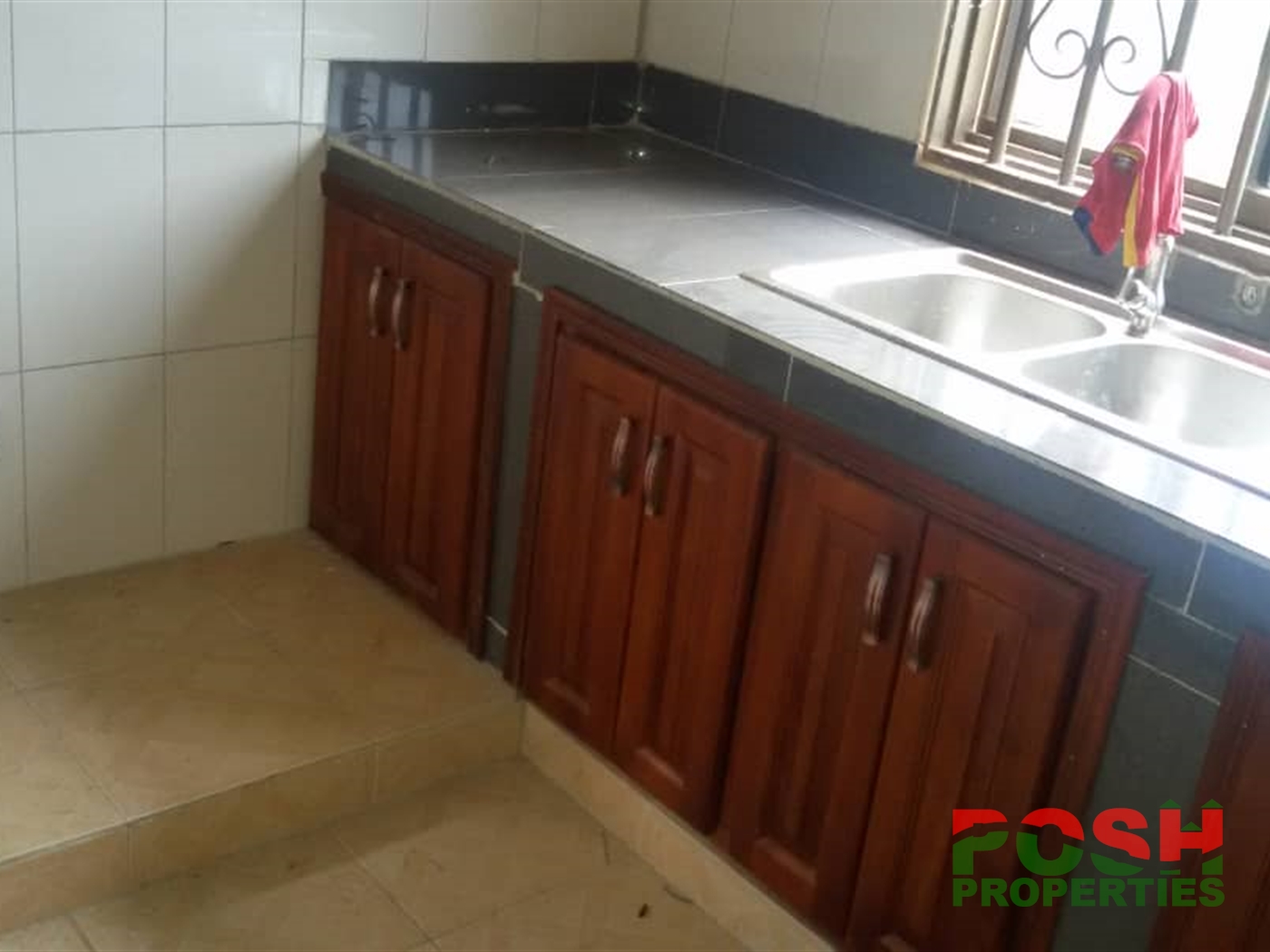 Semi Detached for rent in Kitende Wakiso