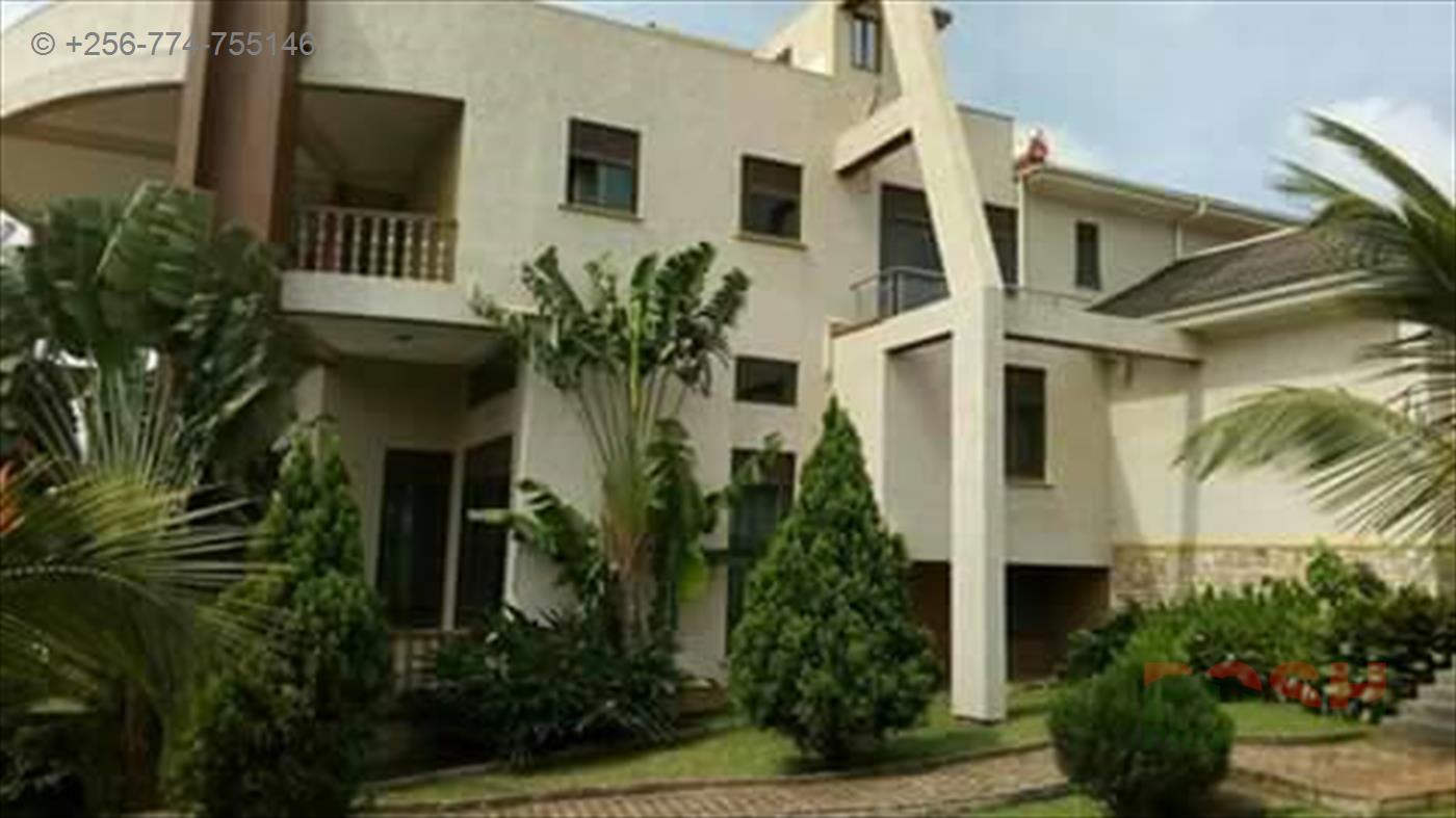 Mansion for sale in Lubowa Wakiso