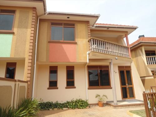 Storeyed house for rent in Muyenga Kampala