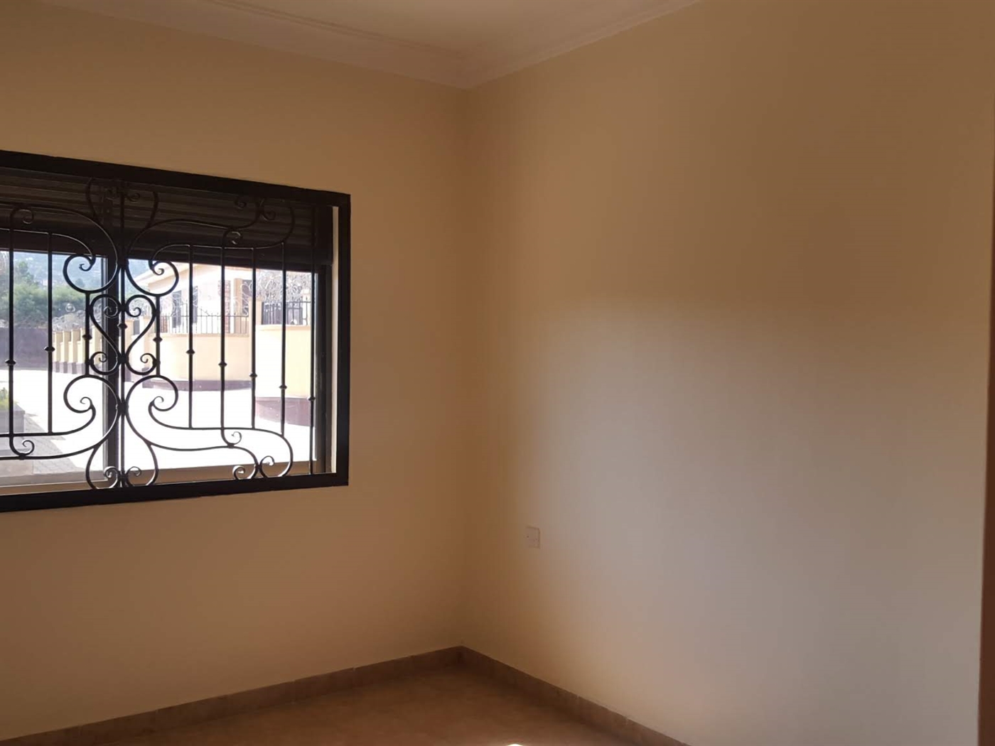 Semi Detached for rent in Mengo Kampala