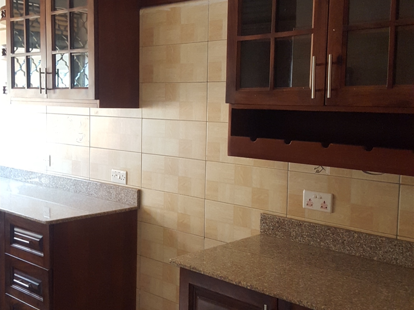 Apartment for rent in Mbalwa Wakiso