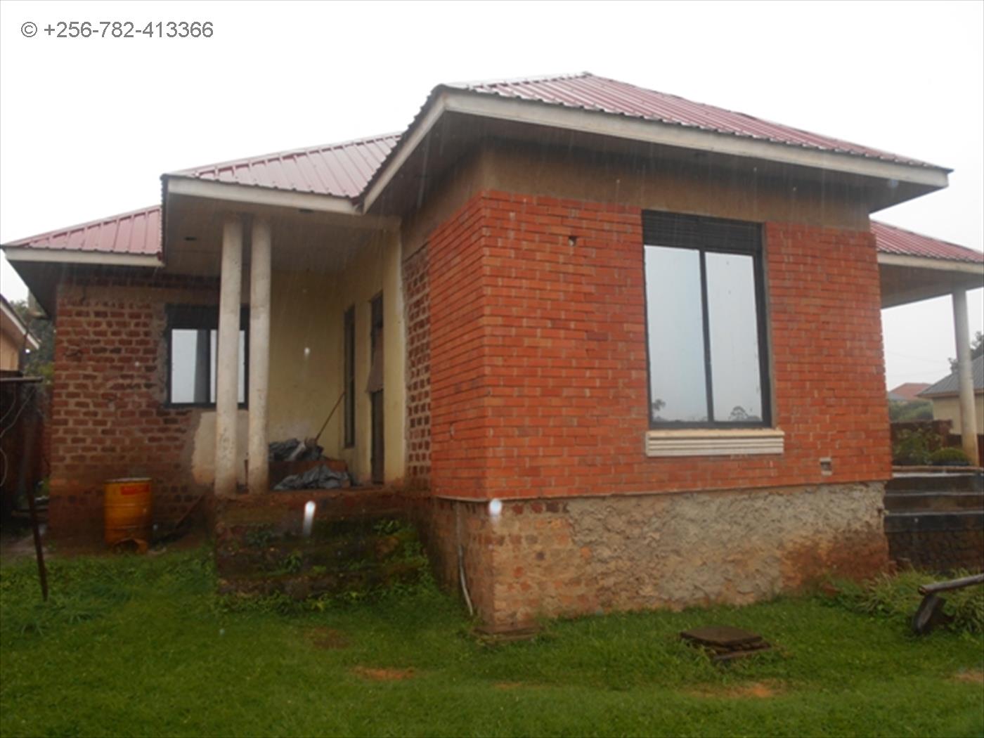 Bungalow for sale in Wakisotowncenter Wakiso