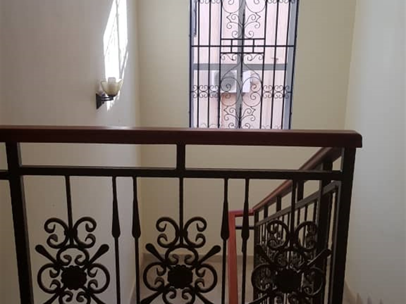 Maisonette for sale in Munyonyo Kampala