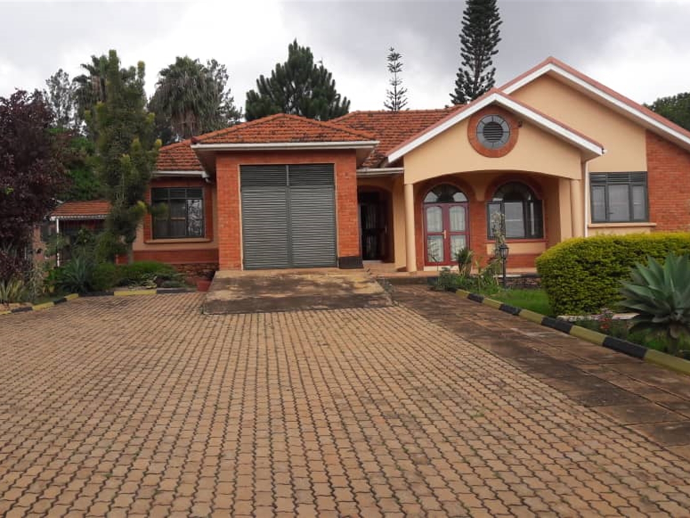 Bungalow for rent in Lubowa Wakiso