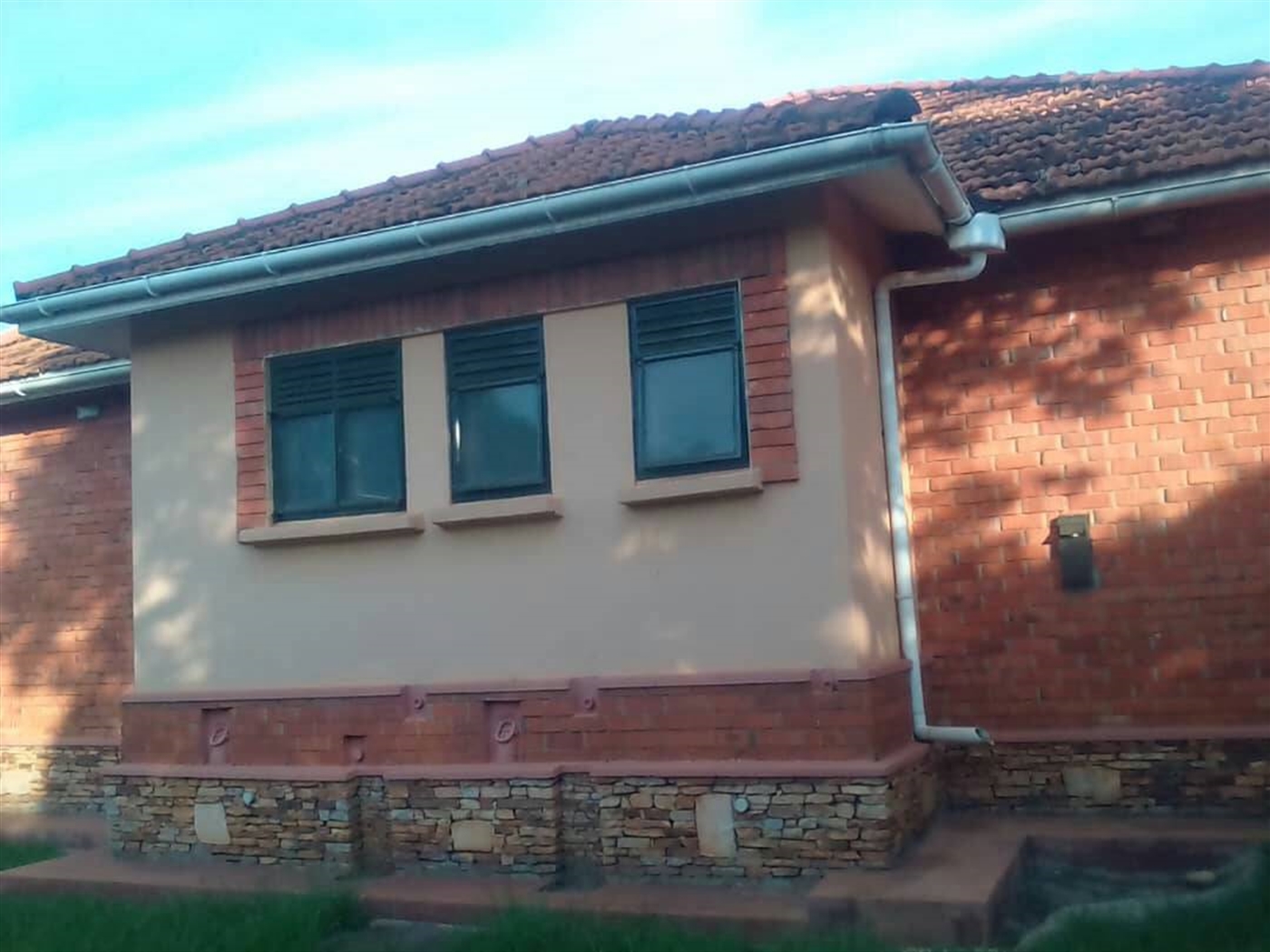 Bungalow for rent in Lubowa Wakiso