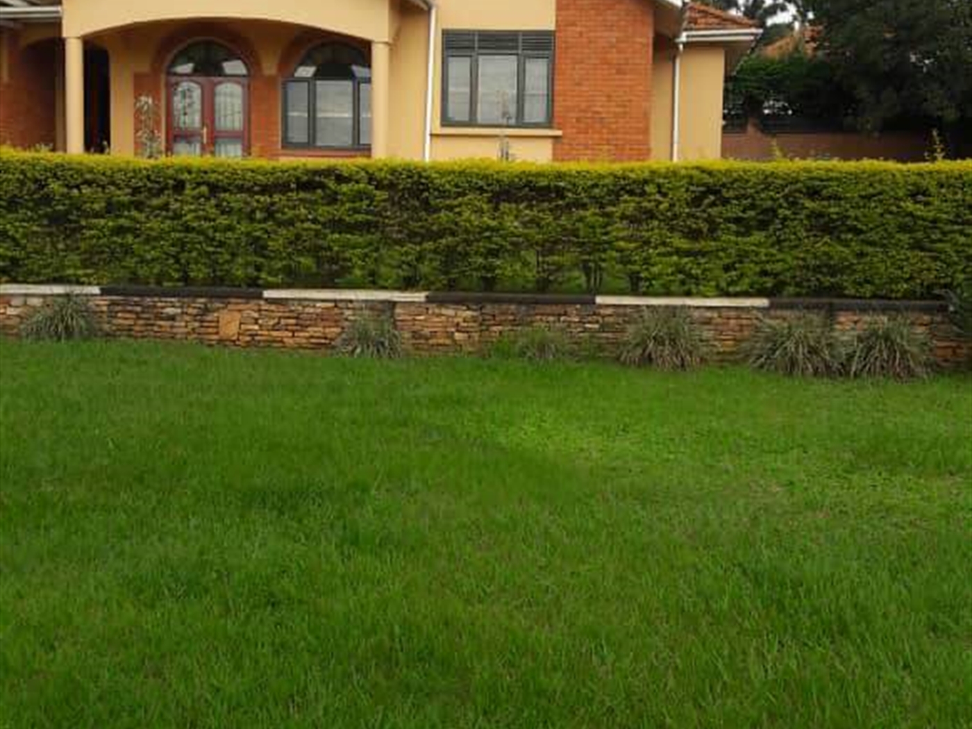 Bungalow for rent in Lubowa Wakiso