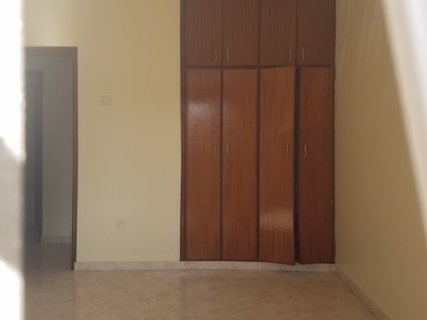 Semi Detached for rent in Seguku Wakiso