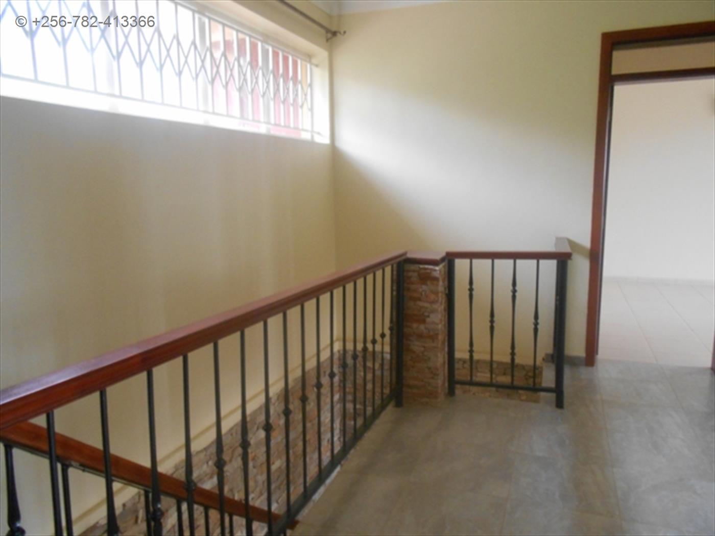 Maisonette for rent in Bwebajja Wakiso