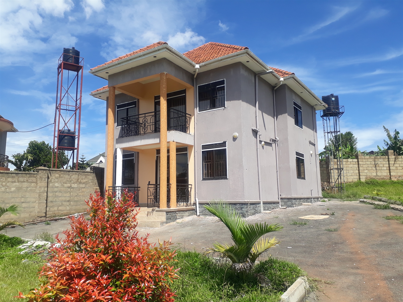 Maisonette for rent in Kitende Wakiso