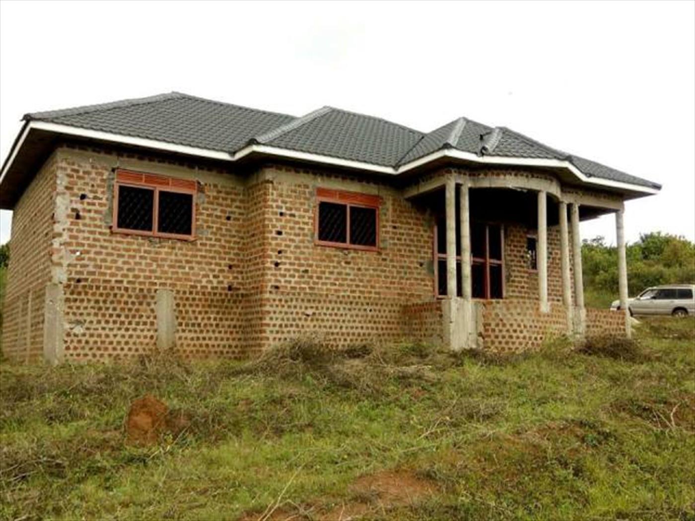 Bungalow for sale in Nsaggu Wakiso