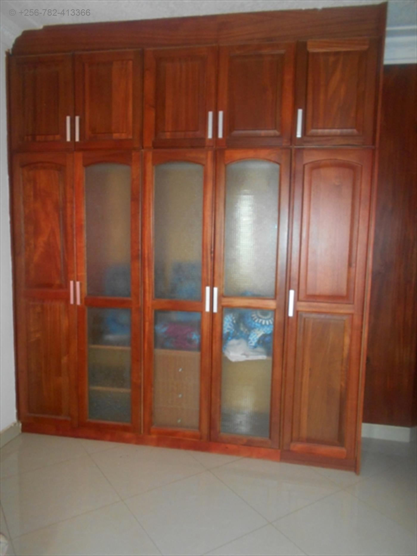 Mansion for rent in Lubowa Wakiso