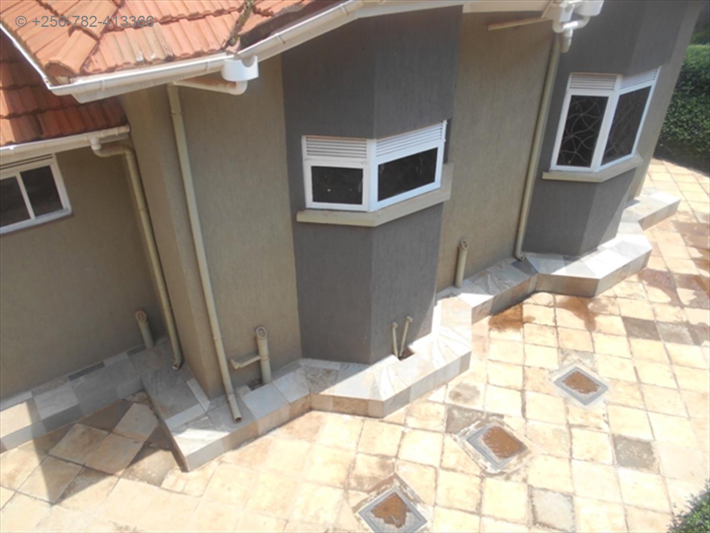 Mansion for rent in Lubowa Wakiso