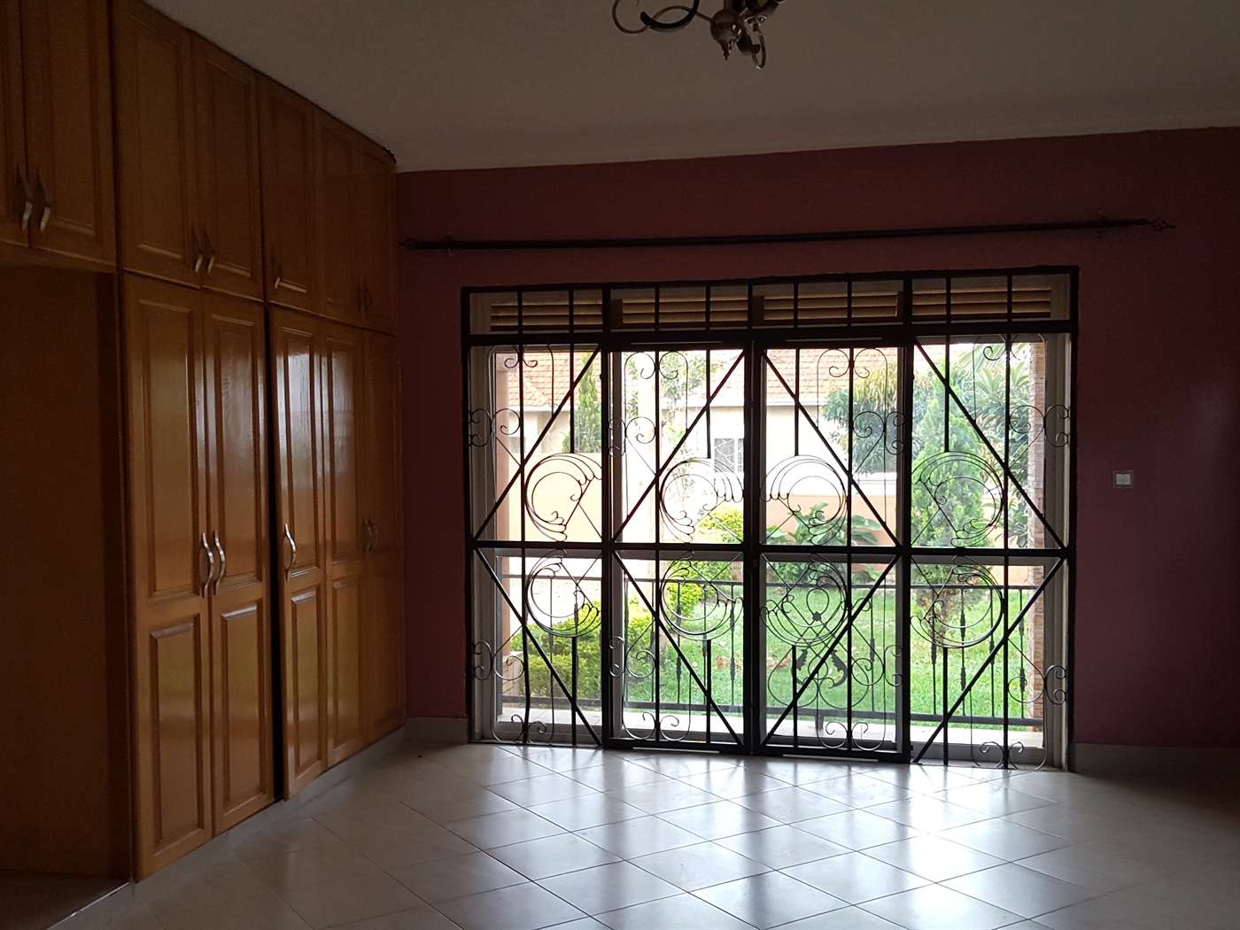 Bungalow for rent in Naalya Wakiso