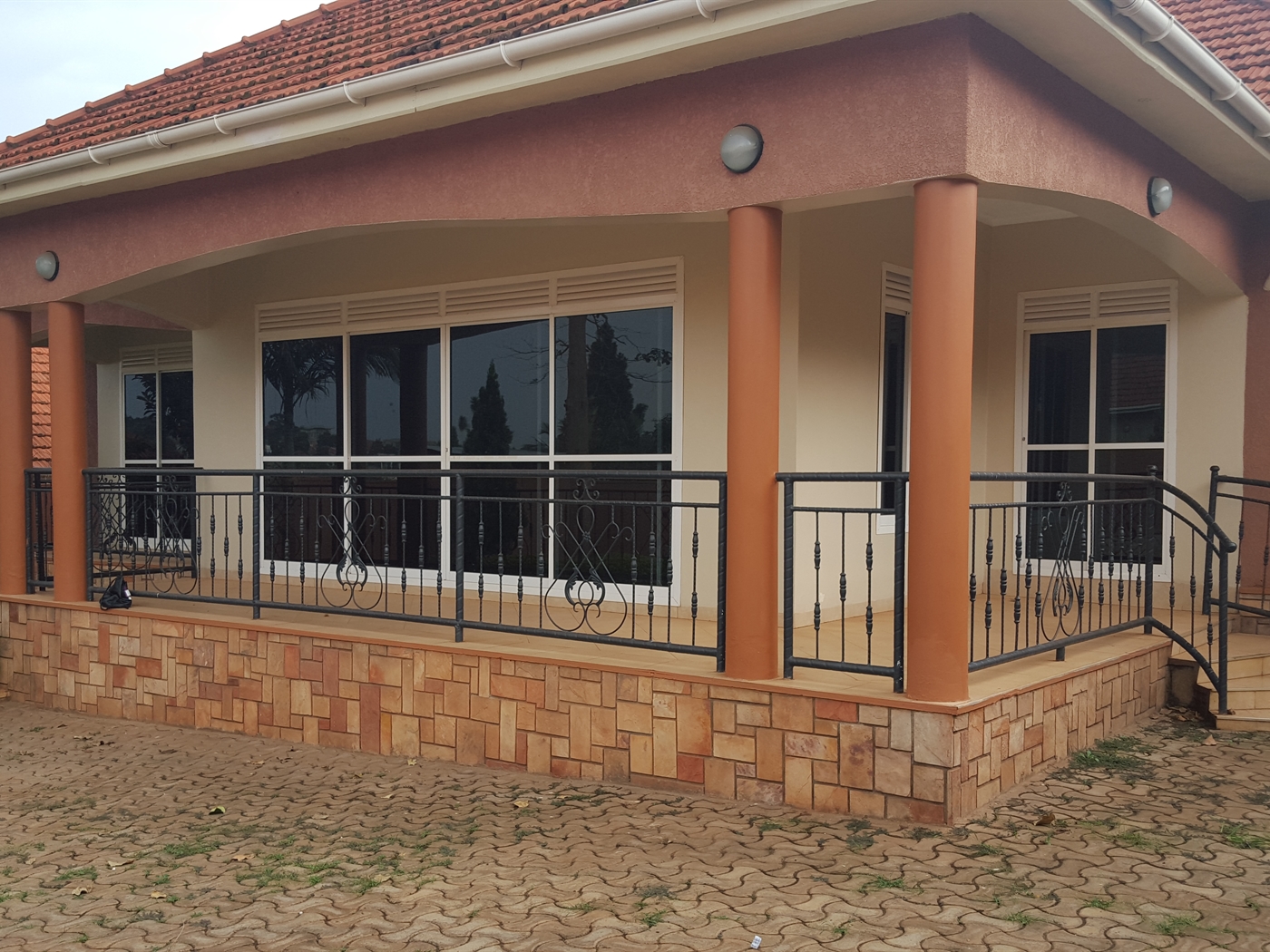 Bungalow for rent in Naalya Wakiso