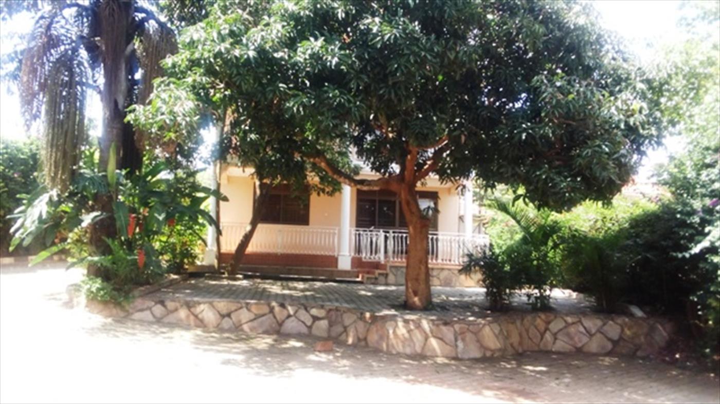 Bungalow for sale in Bbunga Kampala