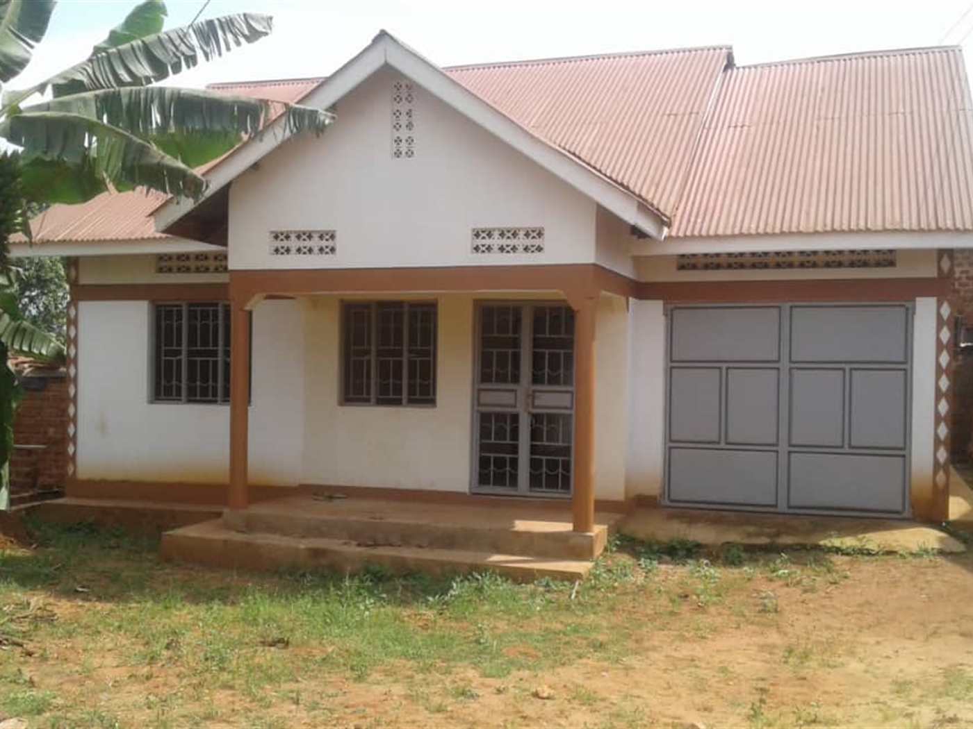 Bungalow for sale in Kitende Kampala